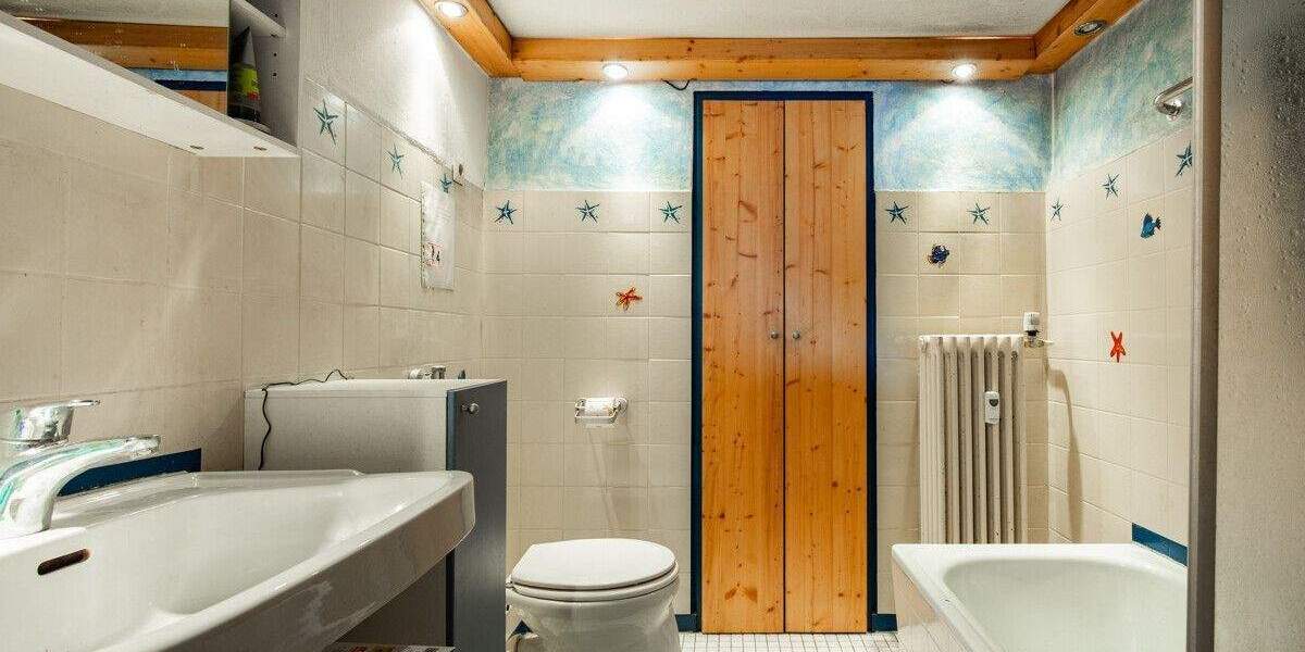 Etagenwohnung Titisee-Neustadt Neustadt - 3 Zimmer, 65 m&sup2;, 115.000&euro; | Angebot:25671470