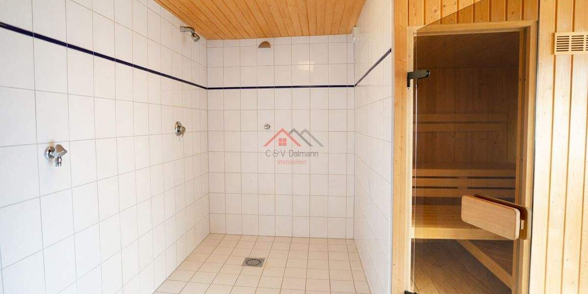 Einfamilienhaus Tuttlingen Möhringen - 8 Zimmer, 239 m&sup2;, 625.000&euro; | Angebot:25878548