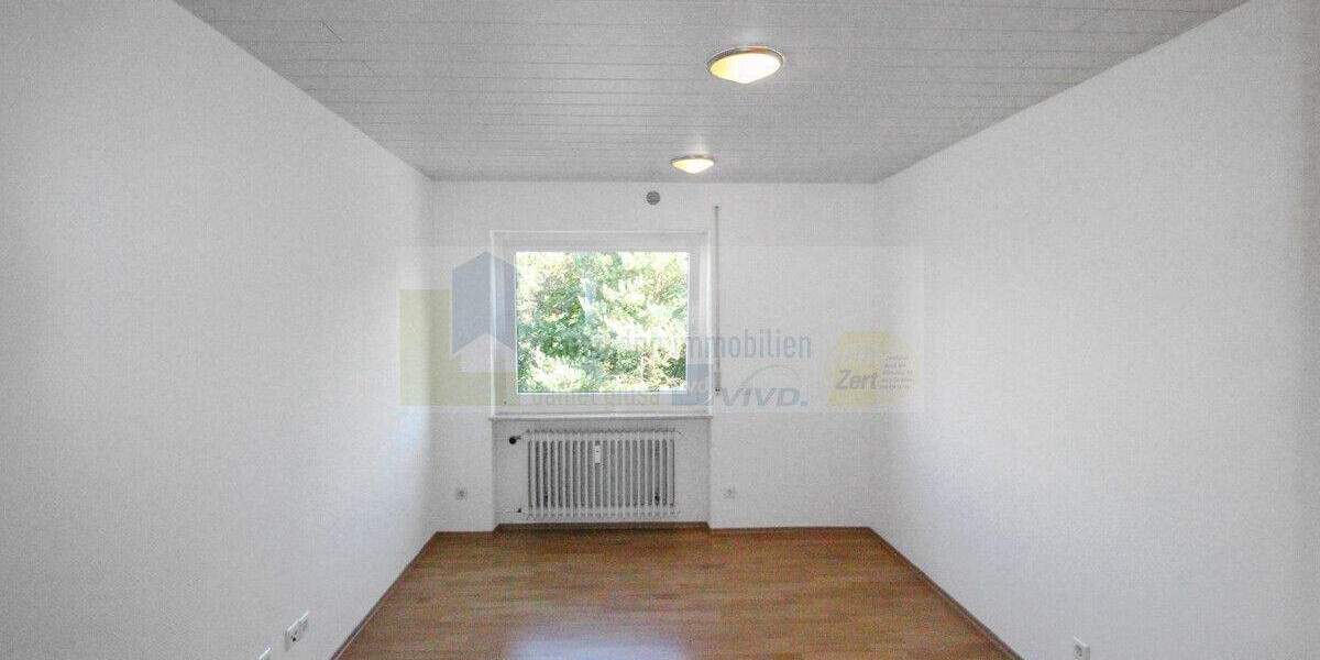 Etagenwohnung Brigachtal Kirchdorf - 3 Zimmer, 89 m&sup2;, 185.000&euro; | Angebot:25692101