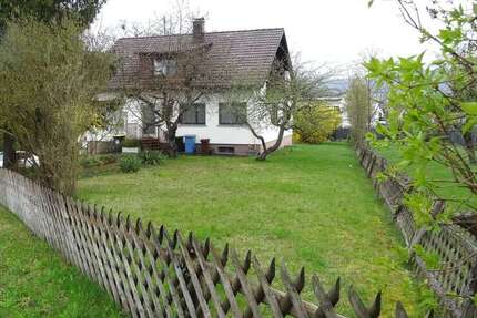 Haus Aldingen - 5.5 Zimmer, 140 m&sup2;, 388.000&euro; | Angebot:17620389