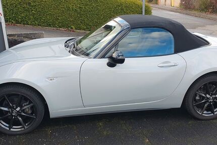 Mazda MX-5 26.800 km 21.900 &euro; Tuttlingen 78532