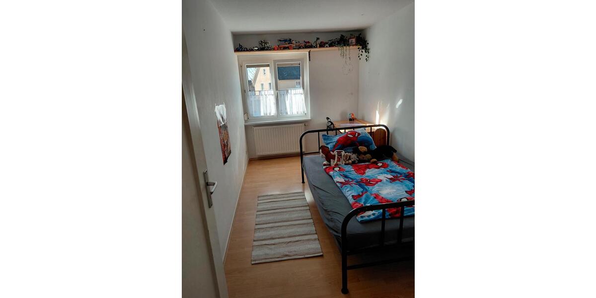 Etagenwohnung Aldingen - 4 Zimmer, 80 m&sup2;, 800&euro; | Angebot:25408319