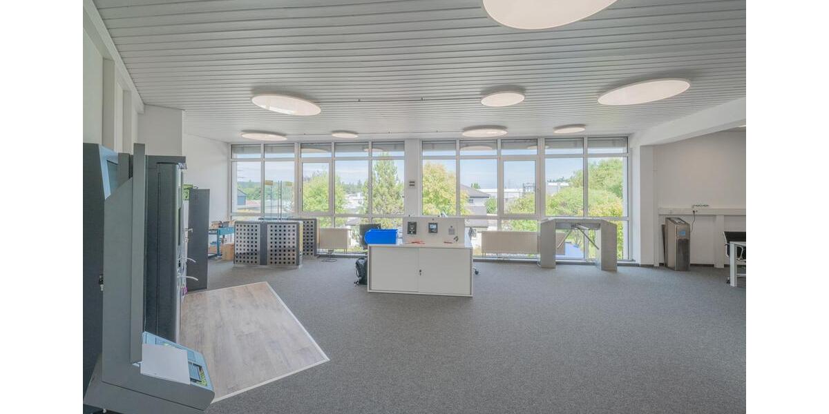 Gewerbeobjekt Villingen-Schwenningen Schwenningen - 3.934&euro; | Angebot:22404841