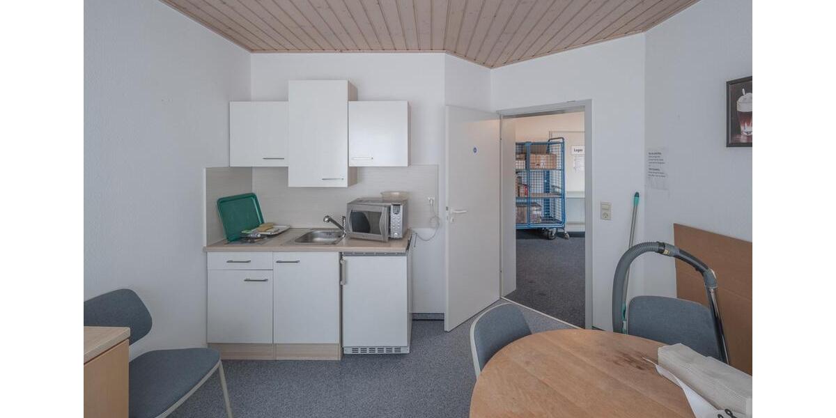 Gewerbeobjekt Villingen-Schwenningen Schwenningen - 2.317&euro; | Angebot:22402010