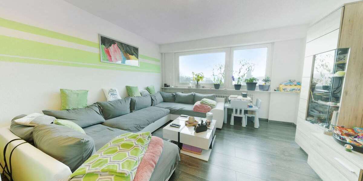 Etagenwohnung Villingen-Schwenningen Schwenningen - 4 Zimmer, 95 m&sup2;, 239.000&euro; | Angebot:22379312