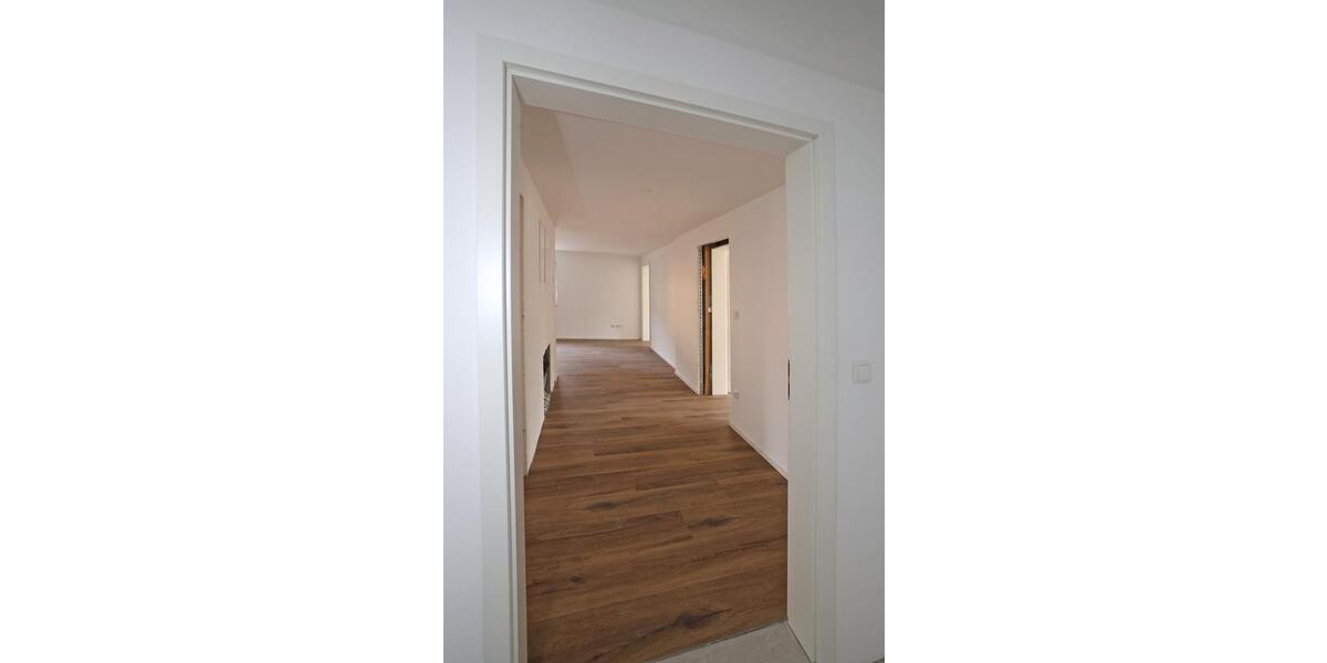 Etagenwohnung Tuttlingen - 3 Zimmer, 95 m&sup2;, 1.090&euro; | Angebot:25856654