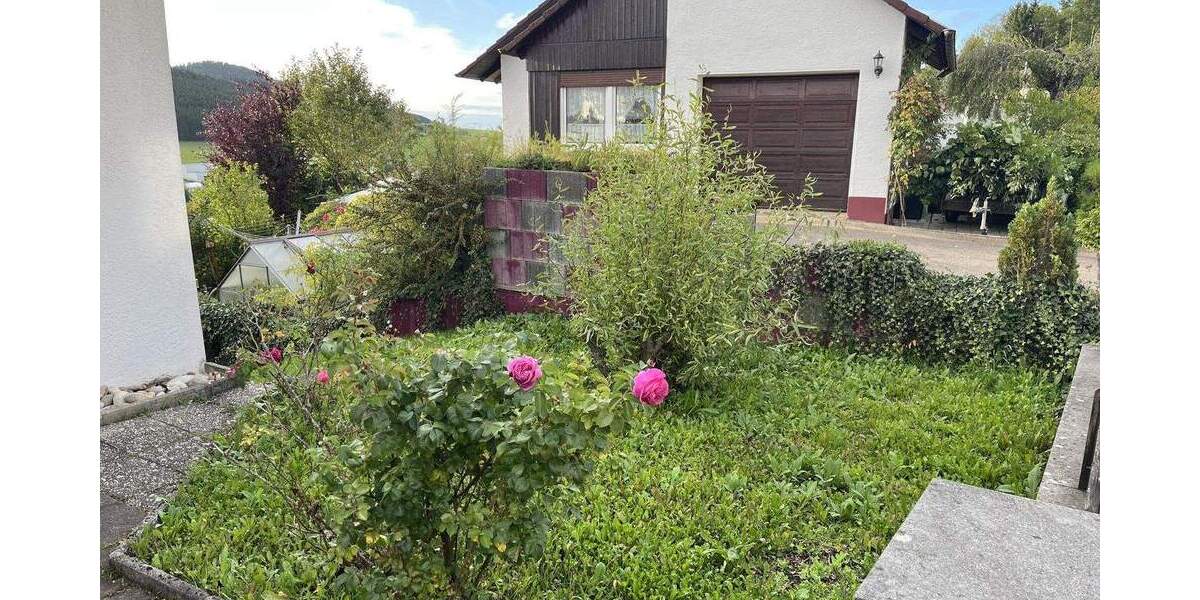 Mehrfamilienhaus, Wohnhaus Wehingen - 6 Zimmer, 138 m&sup2;, 349.000&euro; | Angebot:25771262