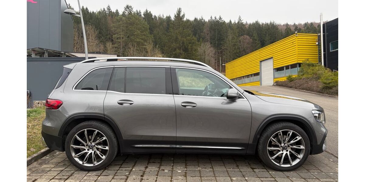 Mercedes-Benz GLB 200 159.500 km 26.800 &euro; Tuttlingen 78532