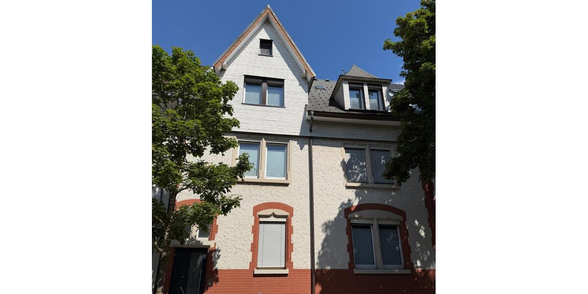 Mehrfamilienhaus, Wohnhaus Villingen-Schwenningen Schwenningen - 9.5 Zimmer, 227 m&sup2;, 749.000&euro; | Angebot:27102003