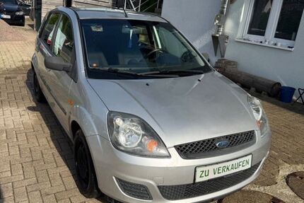 Ford Fiesta 162.446 km 2.490 &euro; Vöhrenbach 78147