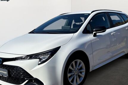 Toyota Corolla 26.957 km 27.990 &euro; Villingen-Schwenningen 78048