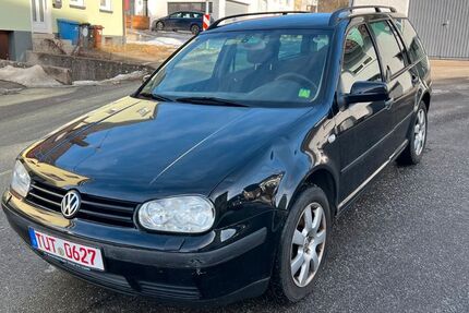 VW Golf 316.000 km 2.950 &euro; Wehingen 78564