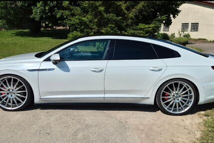 VW Arteon 71.000 km 26.700 &euro; Zimmern 78658