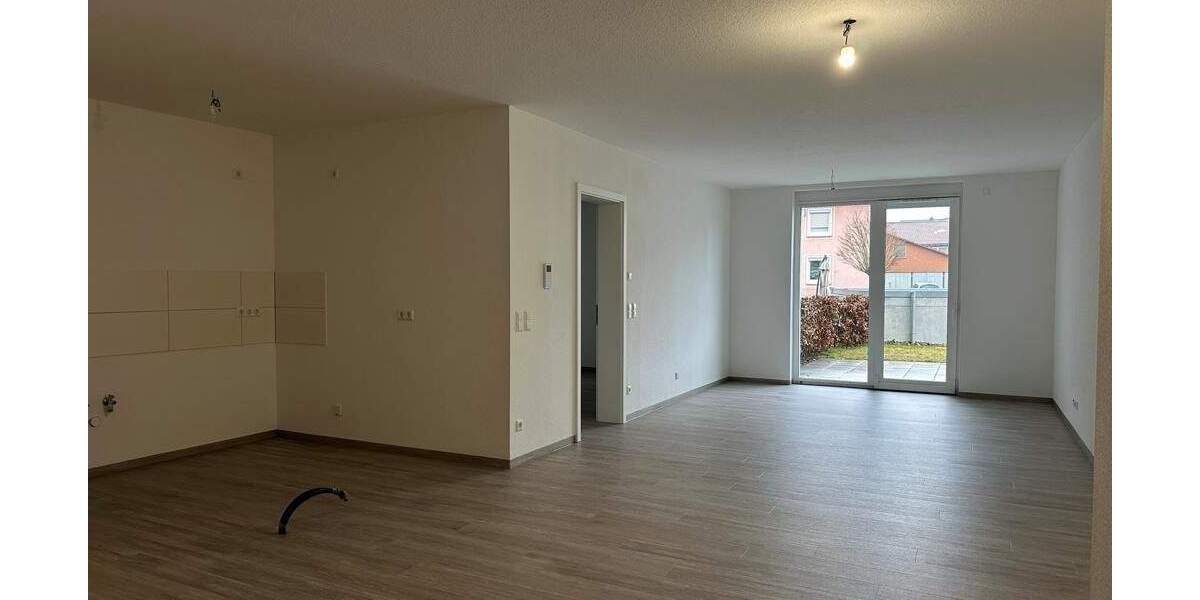 Etagenwohnung Blumberg - 2 Zimmer, 75 m&sup2;, 228.750&euro; | Angebot:26499645