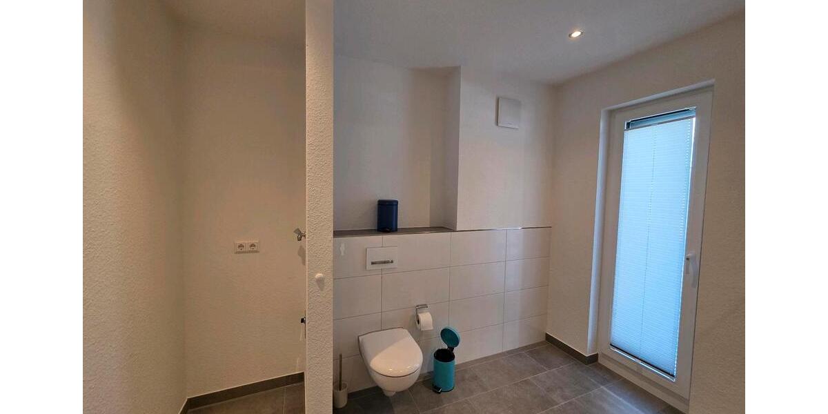 Erdgeschoßwohnung Villingen-Schwenningen Schwenningen - 4 Zimmer, 130 m&sup2;, 525.000&euro; | Angebot:27228726