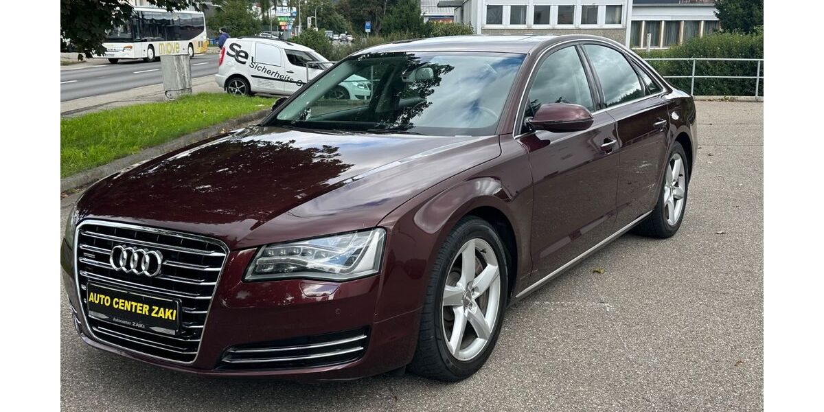 Audi A8 193.861 km 12.500 &euro; Tuttlingen 78532