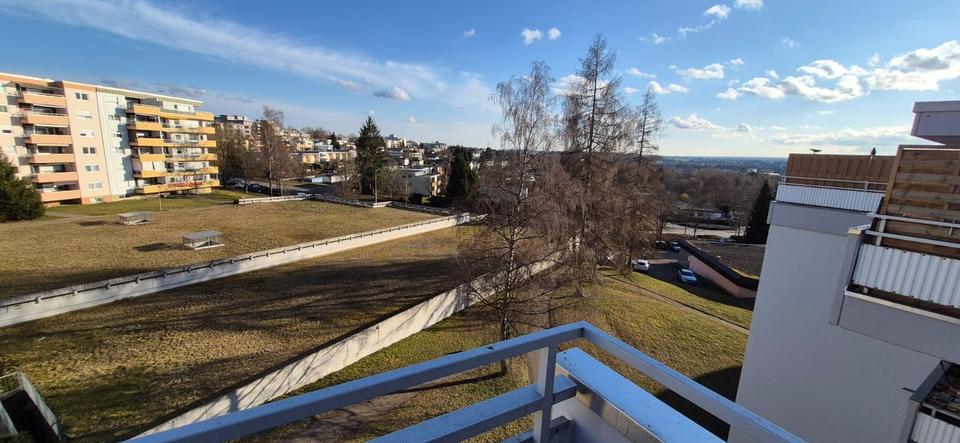 Etagenwohnung Villingen-Schwenningen Schwenningen - 3 Zimmer, 105 m&sup2;, 1.000&euro; | Angebot:25754363