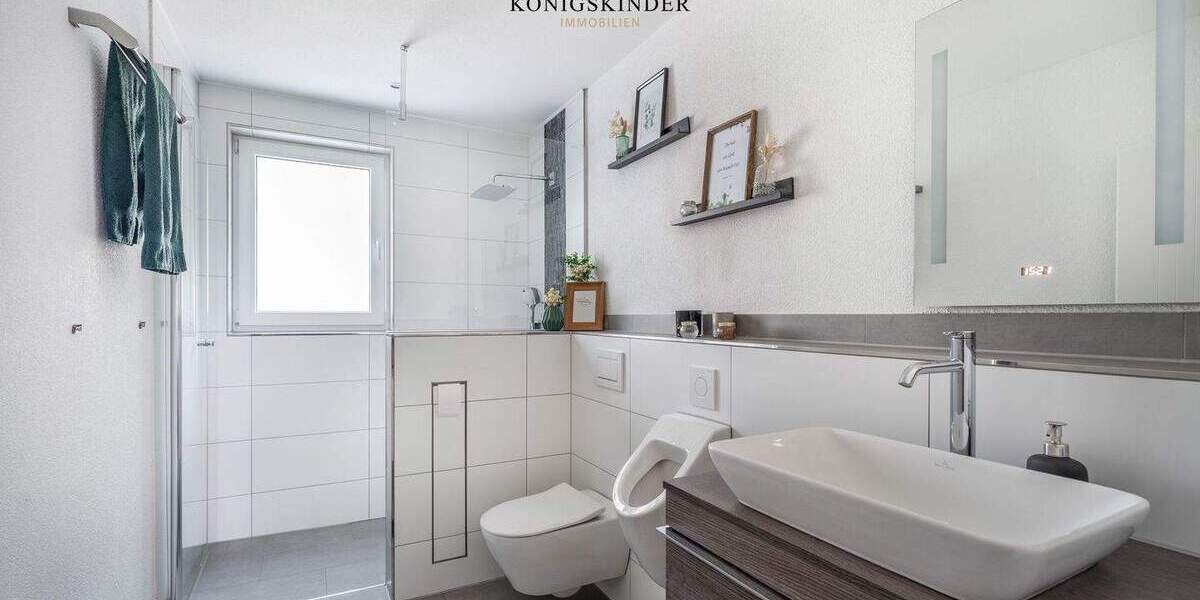 Einfamilienhaus Dunningen / Stampfe Dunningen - 8 Zimmer, 193 m&sup2;, 790.000&euro; | Angebot:25731506