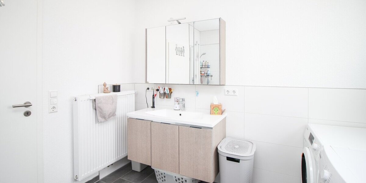 Modernisierte 4-Zimmer-Wohnung mit Einbauküche in Oberndorf a. N. - Dachgeschoßwohnung Oberndorf | Angebot:27095832