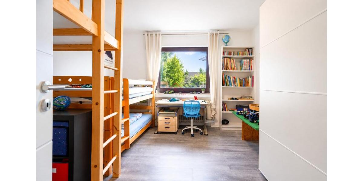 Doppelhaushälfte Tuttlingen - 8.5 Zimmer, 200 m&sup2;, 580.000&euro; | Angebot:26940584