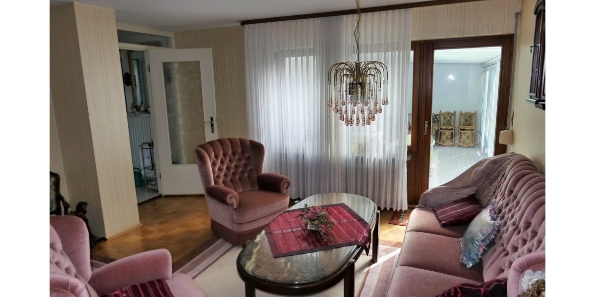 Doppelhaushälfte Gosheim - 7 Zimmer, 141 m&sup2;, 229.000&euro; | Angebot:25670855