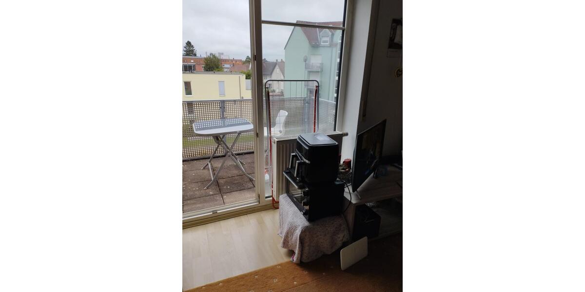 Etagenwohnung Villingen-Schwenningen Schwenningen - 1 Zimmer, 30 m&sup2;, 300&euro; | Angebot:25280193