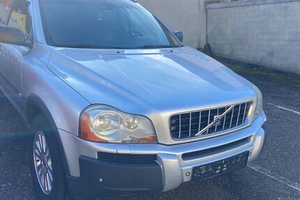 Volvo XC90 303.206 km 3.750 &euro; Schramberg 78713