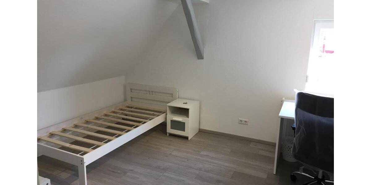 Doppelhaushälfte Villingen-Schwenningen Schwenningen - 6 Zimmer, 130 m&sup2;, 339.999&euro; | Angebot:27018180