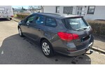 Opel Astra J Sports Tourer 203.000 km 5.600 &euro; Donaueschingen 78166