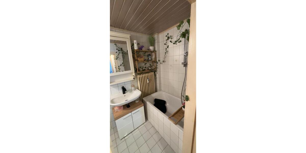 Etagenwohnung Vöhrenbach - 2.5 Zimmer, 68 m&sup2;, 500&euro; | Angebot:24943886