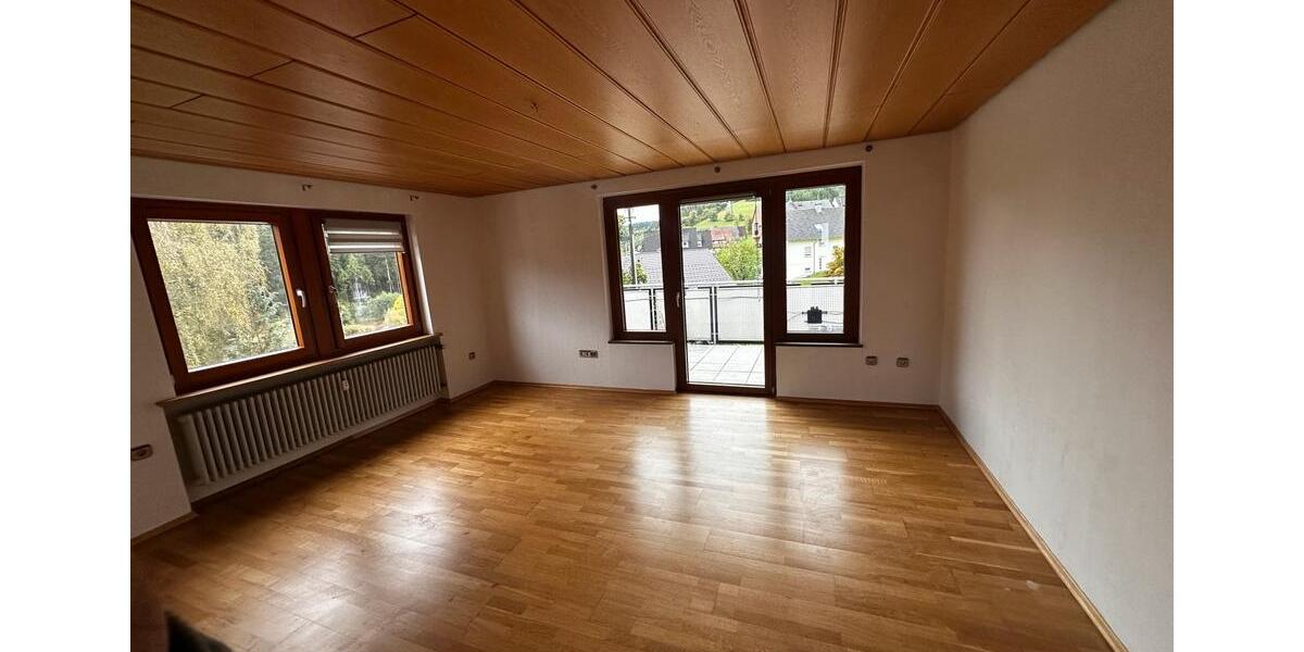 Etagenwohnung Schramberg Tennenbronn - 4 Zimmer, 98 m&sup2;, 900&euro; | Angebot:25393811