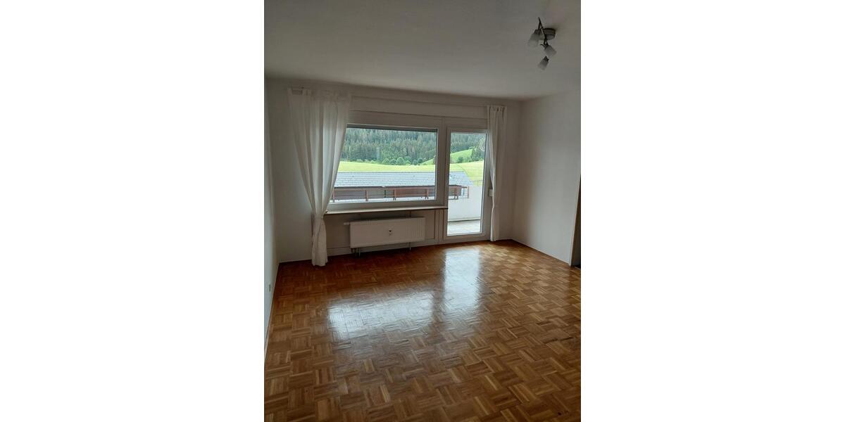 Etagenwohnung Furtwangen im Schwarzwald - 2.5 Zimmer, 72 m&sup2;, 179.500&euro; | Angebot:26864774