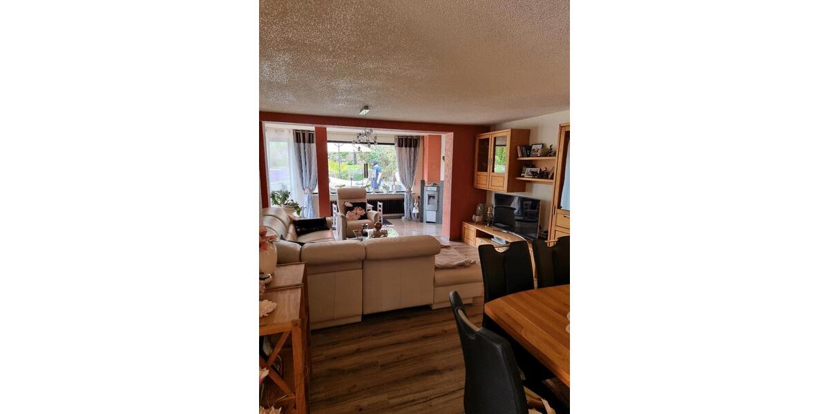 Doppelhaushälfte Blumberg - 5 Zimmer, 165 m&sup2;, 450.000&euro; | Angebot:26517899