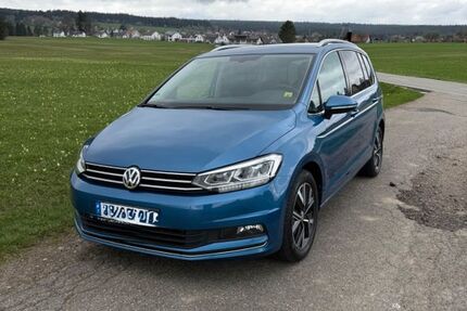 VW Touran 145.000 km 18.600 &euro; Friedenweiler 79877