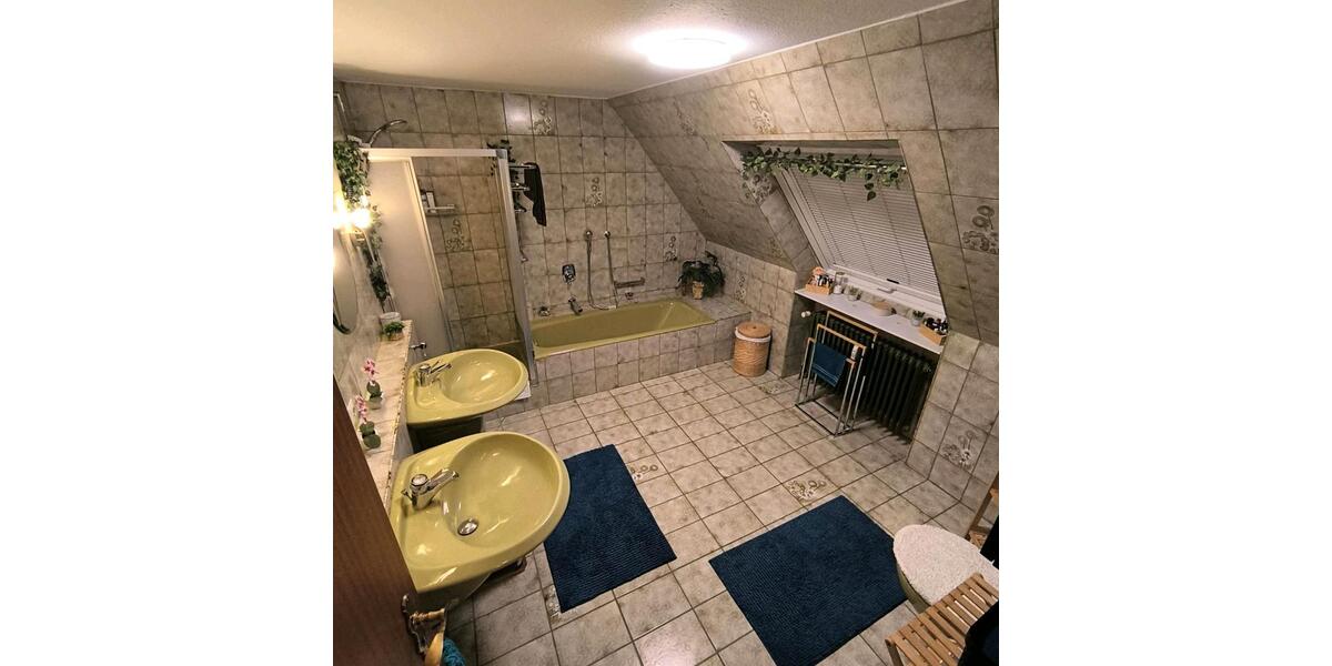 Etagenwohnung Niedereschach - 2.5 Zimmer, 75 m&sup2;, 650&euro; | Angebot:24748073