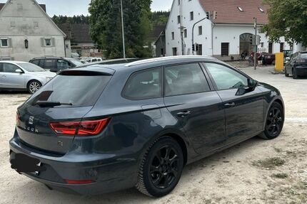 Seat Leon 106.000 km 12.250 &euro; Tuttlingen 78532
