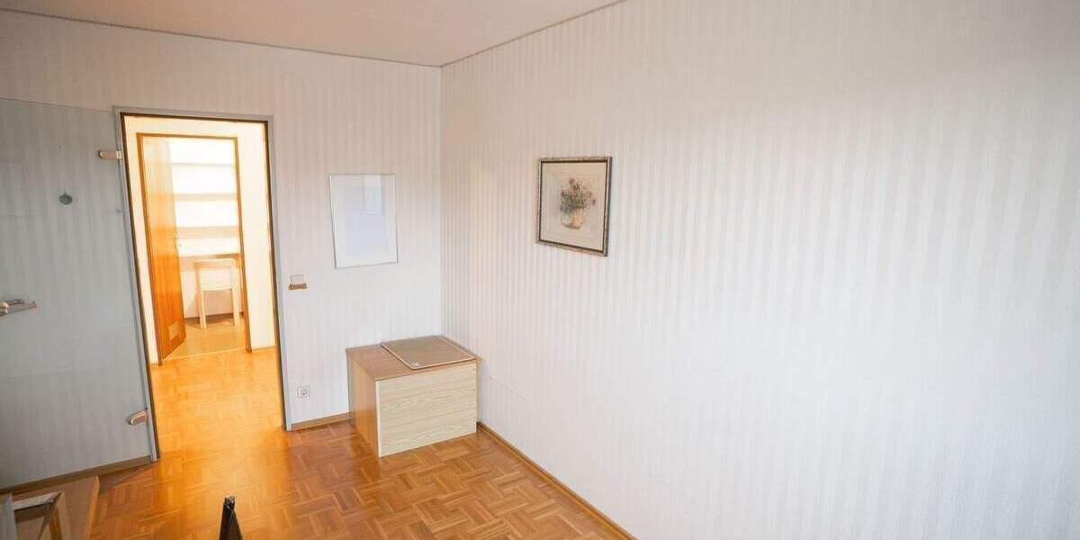 Etagenwohnung Tuttlingen - 4 Zimmer, 103 m&sup2;, 214.000&euro; | Angebot:25680280