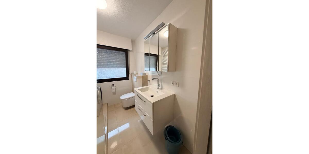 Erdgeschoßwohnung Trossingen - 4 Zimmer, 100 m&sup2;, 1.400&euro; | Angebot:25965690