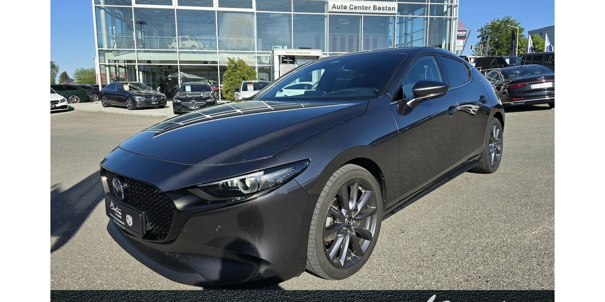 Mazda 3 EXCLUSIVE-LINE/HEAD-UP/BOSE/360°/NAVI/LED 41.985 km 23.900 &euro; Villingen-Schwenningen 78054