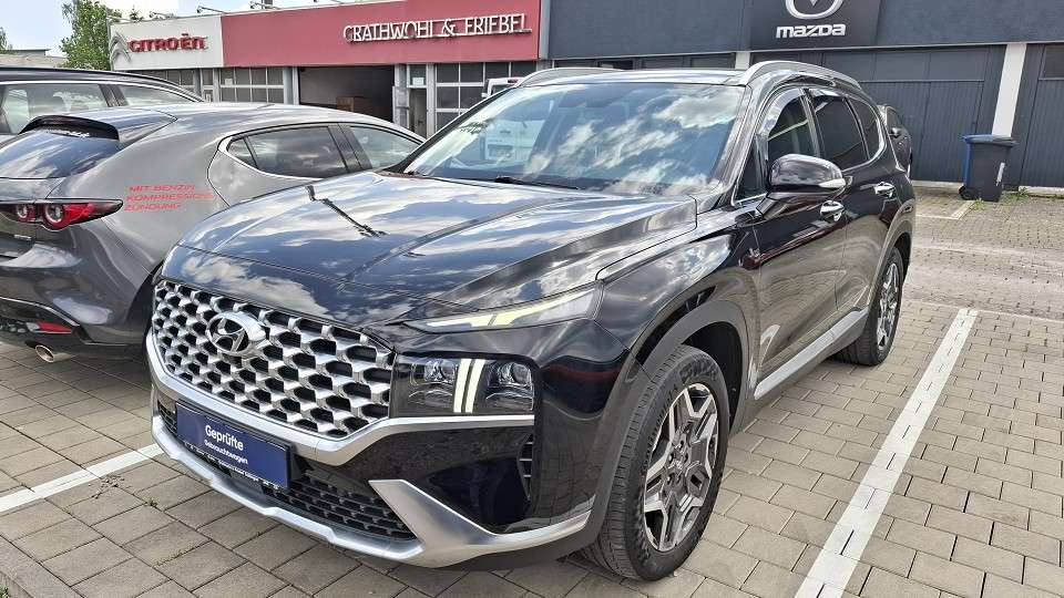 Hyundai SANTA FE 93.340 km 28.490 &euro; Tuttlingen 78532