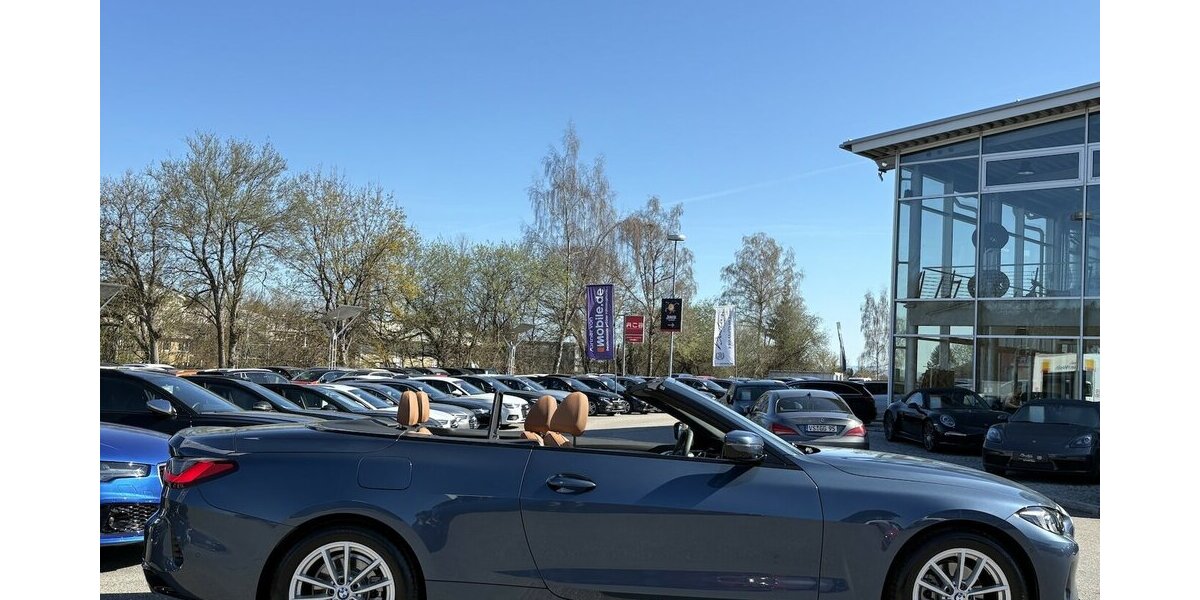BMW 420i Cabrio 360°/MEMORY/LENKHZ/DAB/NAVI/1.HAND 3.721 km 49.900 &euro; Villingen-Schwenningen 78054