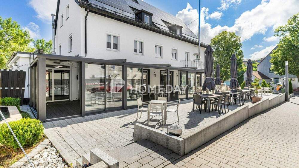 Mehrfamilienhaus, Wohnhaus Dunningen - 9 Zimmer, 240 m&sup2;, 1.180.000&euro; | Angebot:25685641