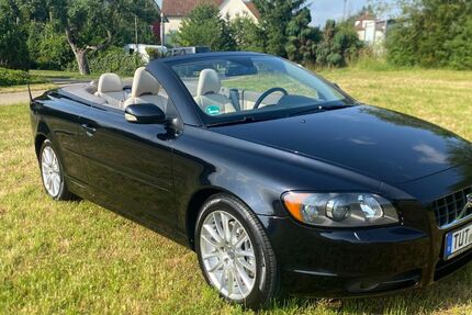 Volvo C70 124.500 km 10.990 &euro; Frittlingen 78665