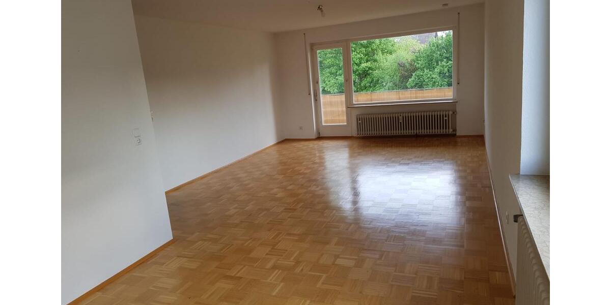 Etagenwohnung Villingen-Schwenningen Schwenningen - 3 Zimmer, 85 m&sup2;, 900&euro; | Angebot:25964373