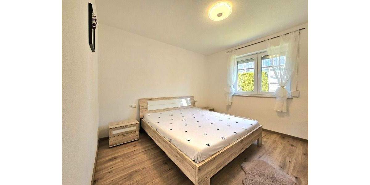 Mehrfamilienhaus, Wohnhaus Oberndorf a.N. Hochmössingen - 9 Zimmer, 283 m&sup2;, 699.000&euro; | Angebot:25778038