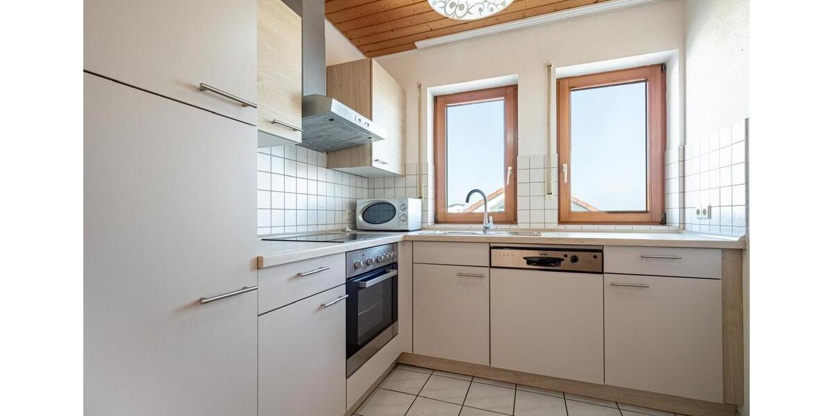 Dachgeschoßwohnung Zimmern ob Rottweil - 2 Zimmer, 47 m&sup2;, 620&euro; | Angebot:25328117