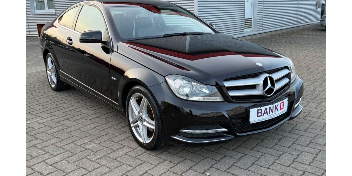 Mercedes-Benz C 180 147.000 km 12.900 &euro; Bad-Dürrheim 78073
