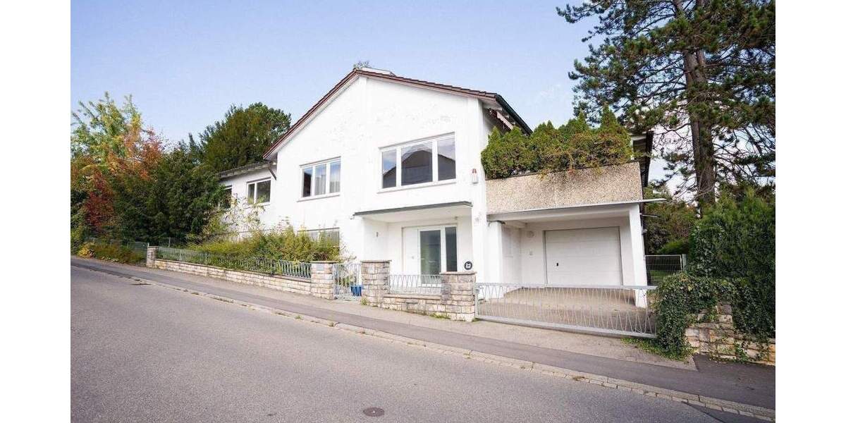 Einfamilienhaus Tuttlingen - 7 Zimmer, 334 m&sup2;, 799.000&euro; | Angebot:26500031