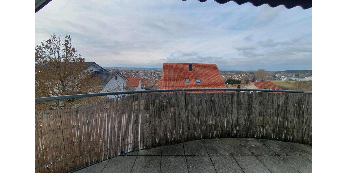 Etagenwohnung Denkingen - 5 Zimmer, 140 m&sup2;, 1.450&euro; | Angebot:25632686