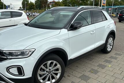 VW T-Roc 32.600 km 18.400 &euro; Villingen 78048